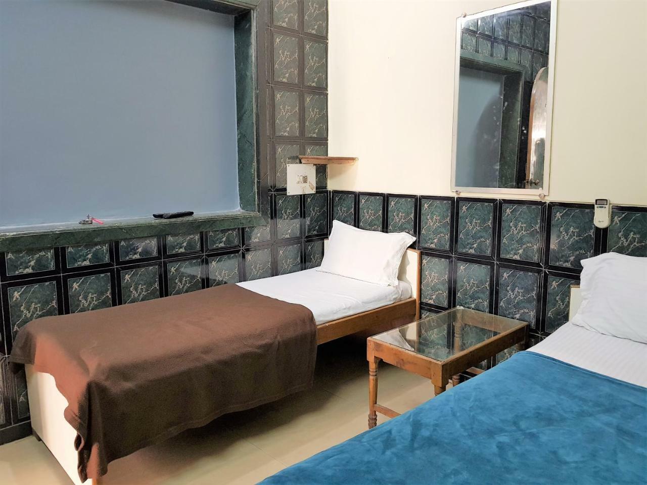 Hexa Metro Plaza Hotel Mumbai Kültér fotó