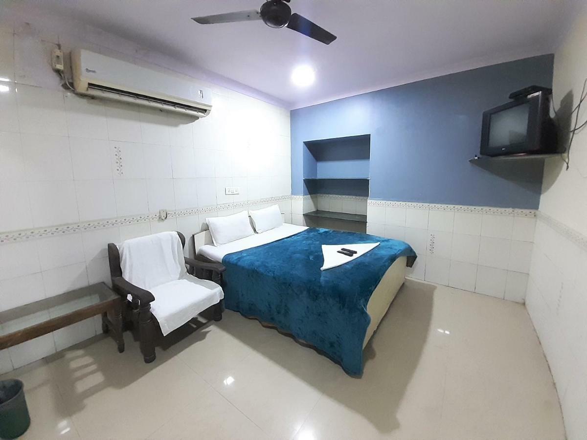 Hexa Metro Plaza Hotel Mumbai Kültér fotó