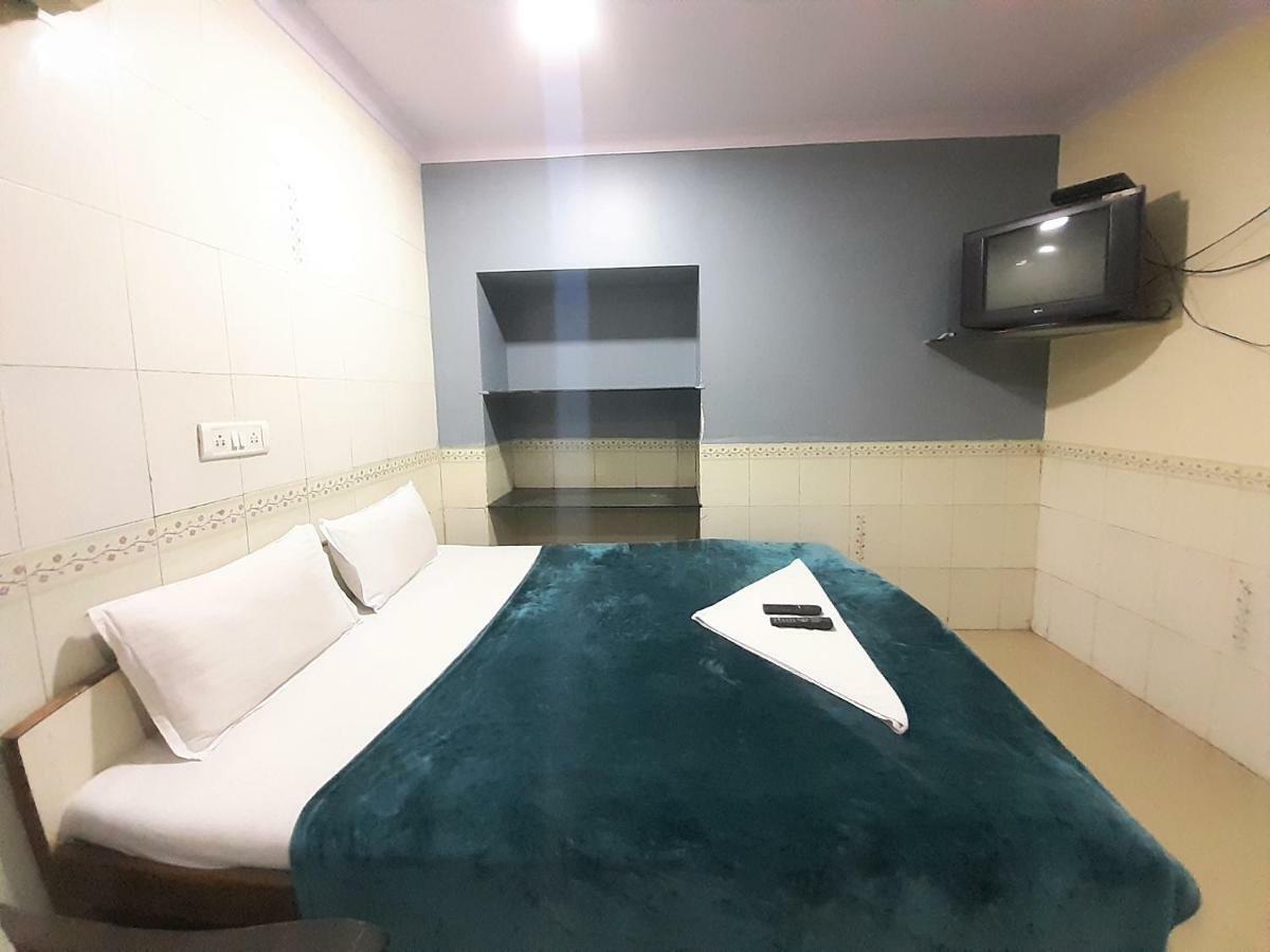 Hexa Metro Plaza Hotel Mumbai Kültér fotó