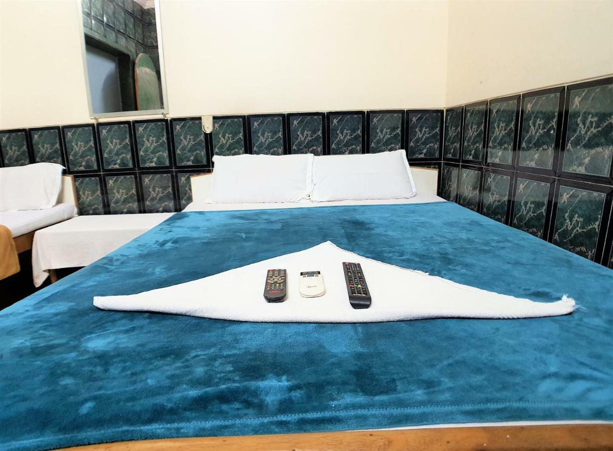 Hexa Metro Plaza Hotel Mumbai Kültér fotó